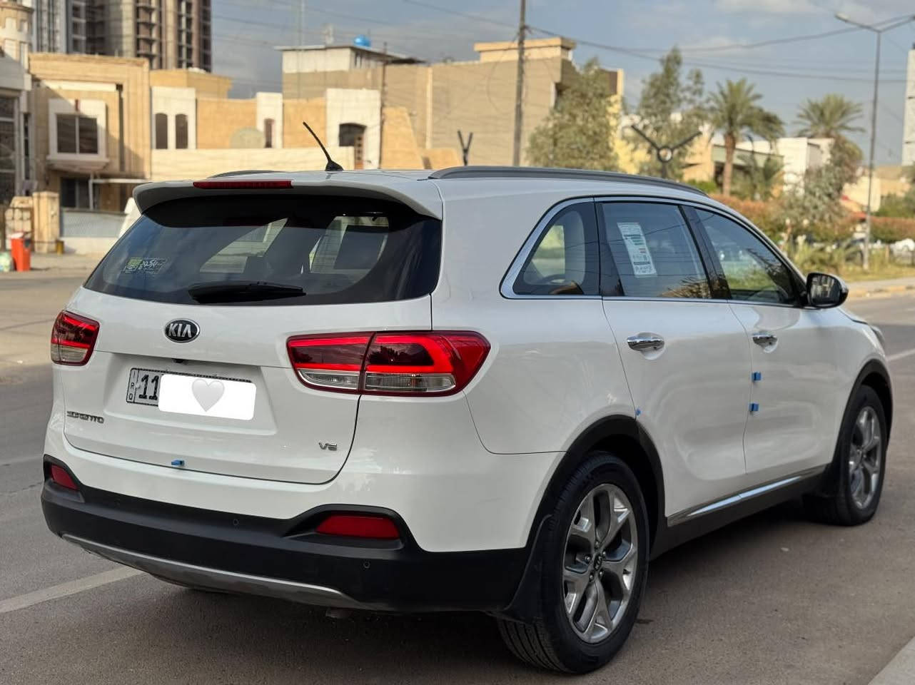 السلام عليكم سورنتو ٢٠١٦ خليجي فول مواصفات عدة البنوراما بصمة تشغيل كشنات جلد مشمشي كشن كهرباء تحكمات ستيرن ستة سلندر صندوك كهرباء لايت لد بجم زنون بك لايت لد كامرة خلفية سبعة راكب ثلاث قطع تبريد بصمة ابواب مري شفط اشاير مري بردات جانبية  وبعد بيها هواي مواصفات بيها صبغ هلال جاملغ خلفي وباب رقم بغداد الجديد بأسمي السعر ١٨٣ ورقة العنوان بغداد حي الجامعة الرقم ***********
