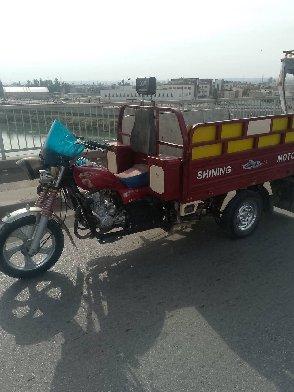 السلام عليكم ستوتا للبيع الموديل 23 منفيس  بيه الستوتا كله شرط نضافا فول العنوان موصل الايسر رقم الهاتف ***********اسيا***********
