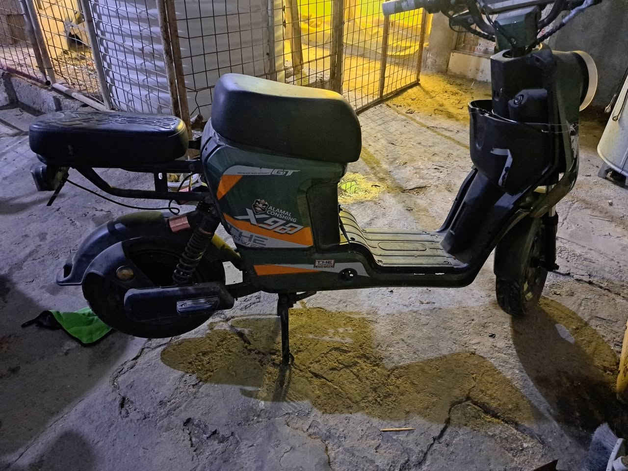 دراجه شحن مستخدمه للبيع ب١٥٠
بيها عطل مااعرف شنو انت وحضك
للاستفسار *********** ابو الخصيب
