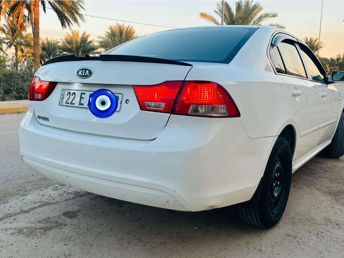 سلام عليكم 
اوبتيما 2010 خليجي 
كصه جنطه لحيم باجات 
متومه طبق اصل  
كهرباء كله شغاله 
صدر تايرات كير بمحرك  2000 بانزين كله مكفول
منضومه زنون 
راديتر جديد مي زيتي 
دوشمه كشانت بطاين بوب جديد 
مكان واسط 
***********
