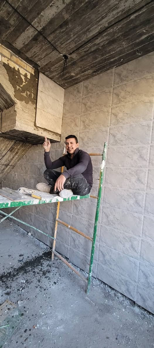 ابو سليم المصري تخصص تطبيق بورسلين وكاش ومرمر وبافضل اسعار في انحاء بغداد سرعه في الاداء دقه في العمل متفرغ  حاليا عروضنا اليوم تقول خبرني قبل رمضان الاستفسار رقم التلفون *********** الرقم بي واتساب
