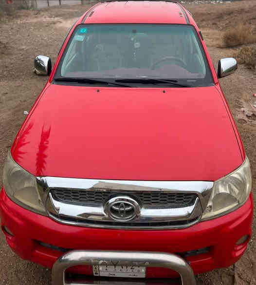 بسم الله الرحمن الرحيم 
للبيع تيوتا هايلوكس موديل 2009 

محدث 2015  كير عادي كير محرك مكفول 

الضرر موضح بالسونار تخم تاير  السعر ١٤٠ وبيها  مجال بسيط ***********
