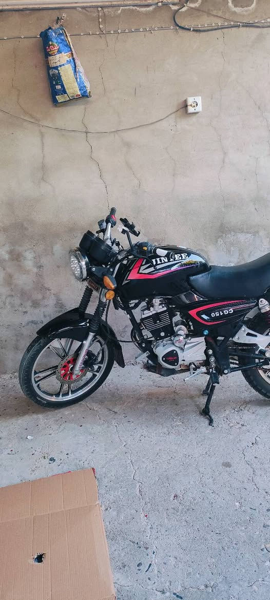 الموطور جني 2020السعر 850شراي يخابر ***********

