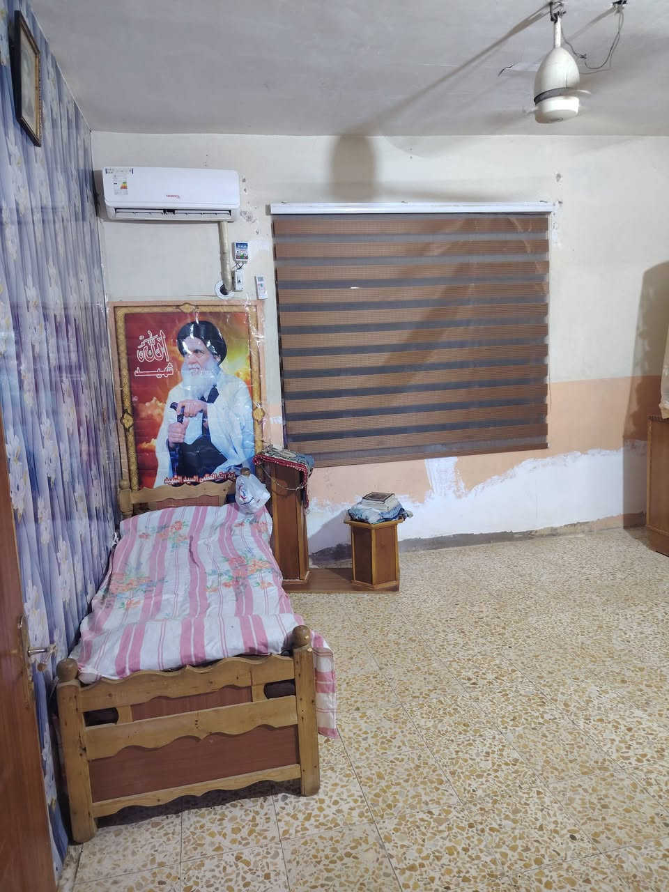 السلام عليكم
دار للبيع مساحة ٢٠٠ متر قاطين طابو صرف بغداد الحسينية بداية خدمات مسقط قرب المستشفى التركي يحتوي على ست غرف نوم وصاله استقبال حولي عدد ٢ مطبخ ومنور خلف الدار بيت كامل من البناء
السعر ١٣٥
صاحب الدار ***********د
