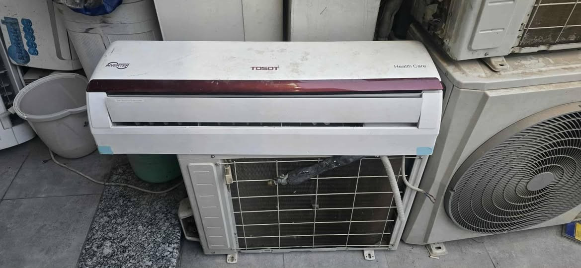 سبالت للبيع عدد ٣
ال جي انفيرتر ٤طن  سنكل مليون ٢٥٠
توسوت انفيرتر واحد طن عدد ٢  الواحد ٢٧٥
***********
@إشارة
