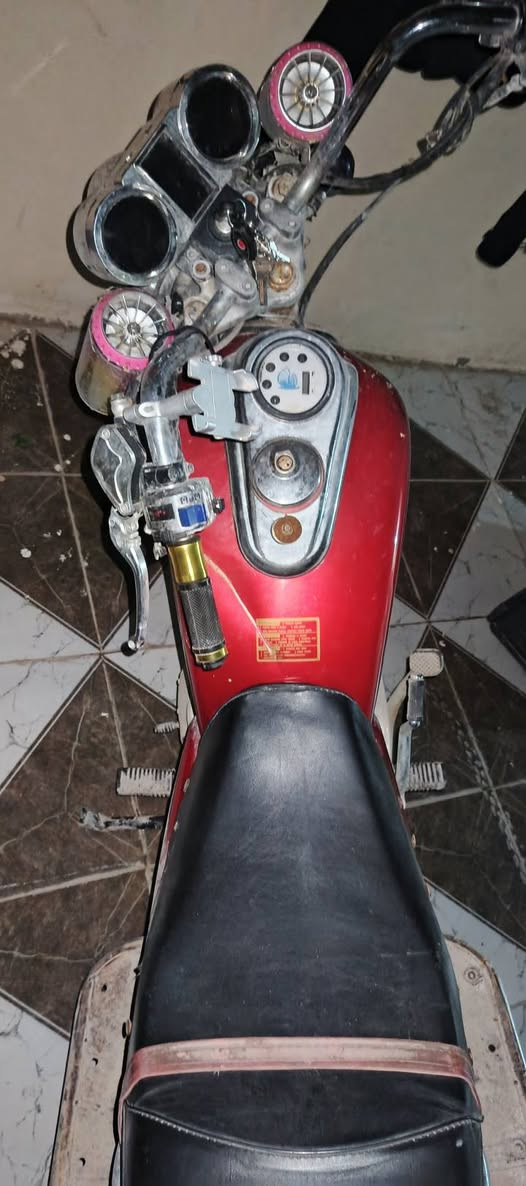 دراجه جونده رقم وسنويه سعر 550وبيها مجال تحويل ثاني يوم متواجد ماسنجر 24ساعه


**إذا كنت صاحب هذا الإعلان وتريد حذفه لأي سبب، رجاءا أرسل رسالة إلى الدعم الفني**