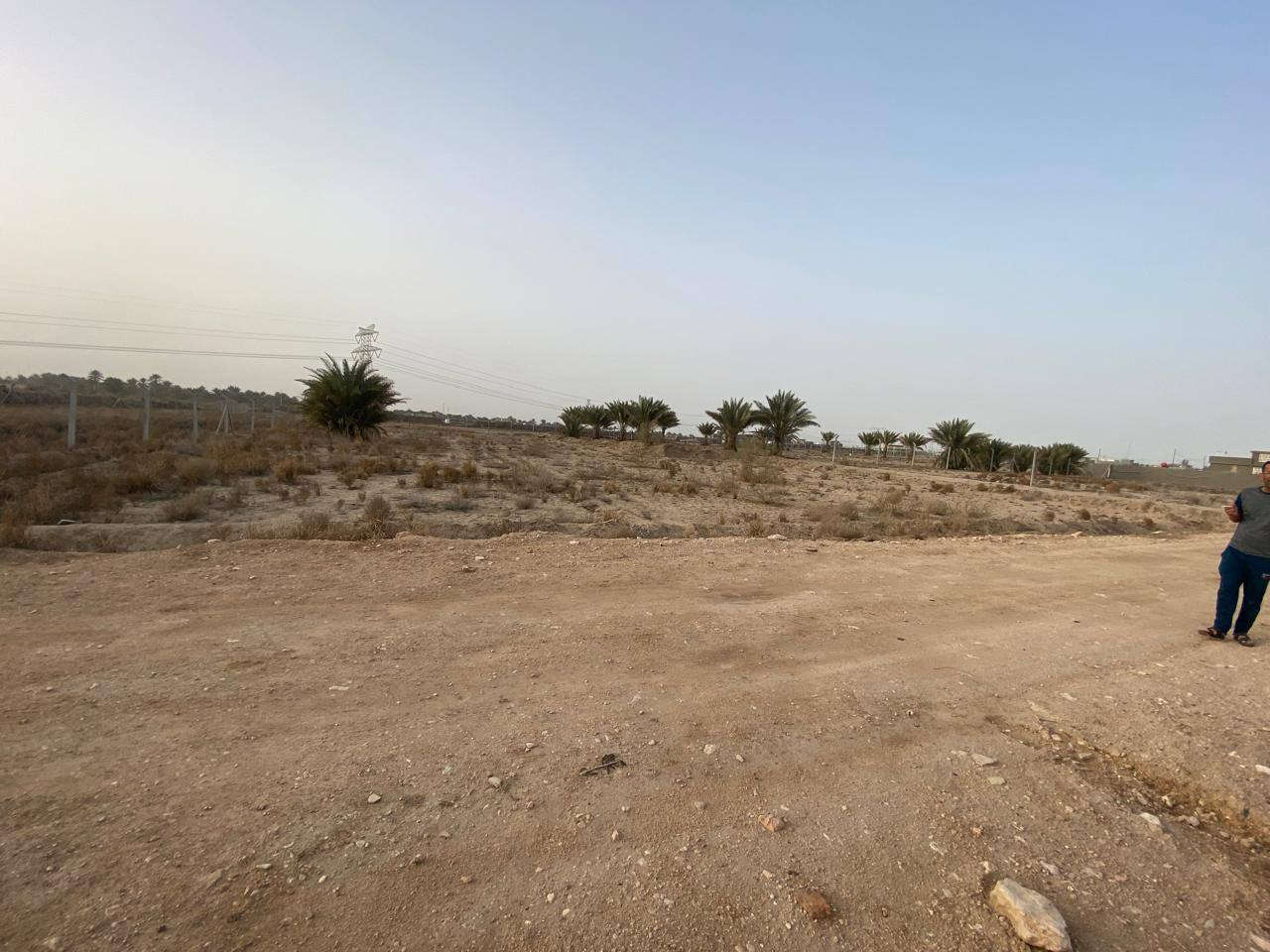 السلام عليكم
قطعة أرض مميزة للبيع خلف جامعة بابل - منطقة ربع سعود - حي السجاد
المساحة دونم (2320) متر
الواجهة حاليا 37.12 متر
النزّال 74 متر
تبعد 28 متر عن مخطط شارع 100
في الصور المرفقة صورة من دائرة الطرق والجسور توضح بعد موقع الأرض عن مرتسم شارع 100
(بعد تنفيذ الشارع تصبح الواجهة 74 والنزّال 37.12) وكما موضح بالفيديو
للإستفسار الاتصال:
***********
***********
