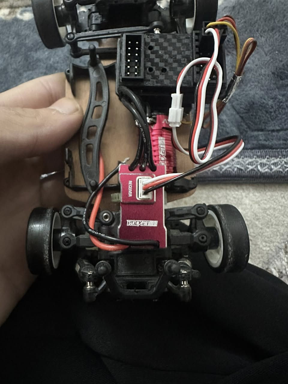 سلام عليكم
سياره كونترول موجود البيع
حجم ١/٢٨
محرك برشلس
عقل برشلس ١٨ أمبير 2-1 cell شغل
دفع خلفي
سيستم ليد
ملاحظة: بدون بتاريه
نوع عقل و محرك : rocket rc ماركه ممتاز 👌 
بروكرام كارت 
تفاصيل 
مع صوره
👇🏻👇🏻👇🏻👇🏻
مع احترام ❤️


**إذا كنت صاحب هذا الإعلان وتريد حذفه لأي سبب، رجاءا أرسل رسالة إلى الدعم الفني**