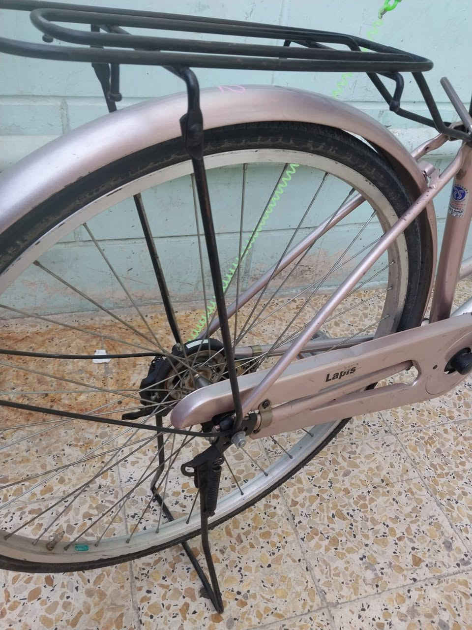 سلام عليكم باسكل لبيع مستعمل قليل سعره ١٠٠ منزله من حاويه مديل 2019 مكان بغداد مدينة ررقمي واساب ***********
