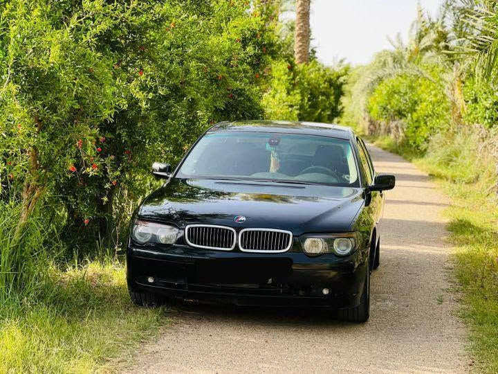 سياره بيئم باخره حجم 745 مديل 2005 مكفوله من الكلبه والكص والخياس والضربه القويه والعيب الشرعي دخول جديد رقم وسنويه طبق الاصل 
مواصفاتها فول 1/1
مكينه 8سلندر
منضومة زنون عالي ناصي 
كير تعليك 
كشنات كهربائي 
بصمه 
تبريد+تدفئة 
كشنات جلد 
ثلاجه خلفيه
تبريد 3قطع
تخم تاير 
بلوجكترات زنون 
مثبت سرعه 
تحكم استيرن جهتين 
سنتر لوك 
فتحه سقف 
تبريد تدفئه بلكشنات 
دواخل اسود 
شاشه كبيره 
حداديه 100%
سياره هواي بيه مواصفات بعد سعره 60مكانها كركوك المركز 
***********
