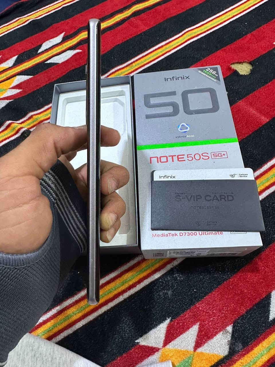 اسلام عليكم جهاز lnfinix NOTE 50S 5G ذاكره 256 عشوائي 16 جهاز نضيف بشكل ما مبدل بي اي شي ستخدام شخصي مال بيت وبي كارت الضمان سنه استقبل مراوس كامرته قويه بشكل الجهاز من الأخير نضيف بشكل سعره 270 مكاني البصره الحيانيه رقمي للستفسار *********** بي واتس
