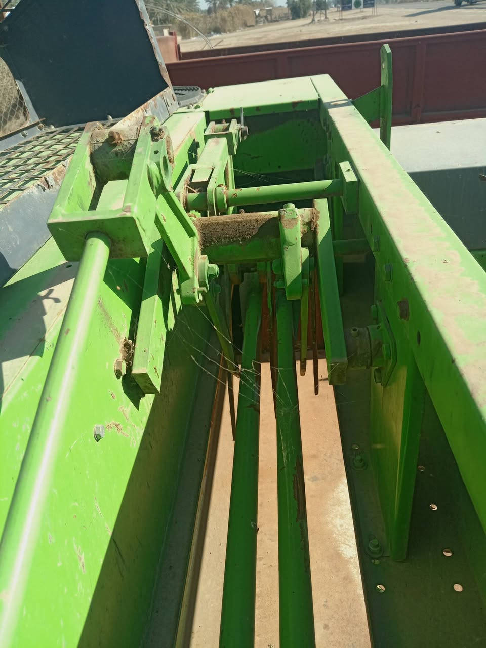 سلام عليكم البيع كابسه حجم 555 موديل ٢٠١٦ جاهزه الشغل رقم هاتف ***********َ كورك *********** سعر ٥ملاين وربع وبيه مجال الشراي
