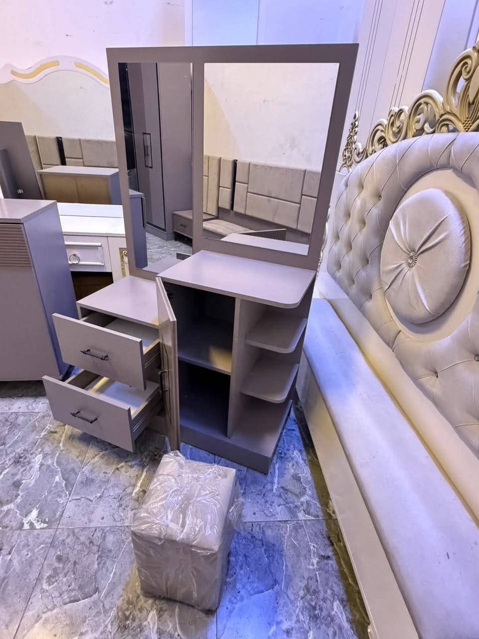 غرفه تركيه مستخدامة
نضافه 90💯

موديل حديث 

10قطع 

ڪنتور طفل اضافي 

لون مميز 

سڕير جك مخزأن 

سعرها /900

نقل وشد مجانأ داخل بغداد


**إذا كنت صاحب هذا الإعلان وتريد حذفه لأي سبب، رجاءا أرسل رسالة إلى الدعم الفني**