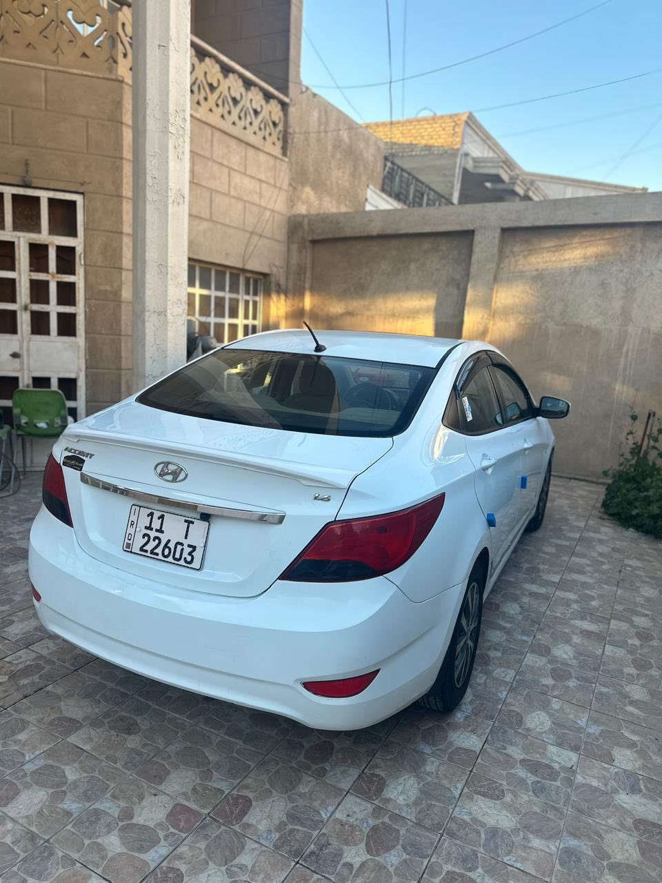 من رخصة الادمنيةاكسنت ٢٠١٦ بيهة كم قطعه رش فقط رش مو ضربة اثر طخطخات مال استعمال بنية كاملة مكملة من كلشي تخم تاير جديد باتري جديد مشط ستيرن جديد صدر خلفي امامي جديد منظومة زنون جديدة منظومة تبريد جديد سيارة متحتاج درهم مصرف كهربائيات كلهة شغالة شاشة شادلهة جديدة وكامرة ماشية تقريباً ١٤٢ الف كيلو السعر ٩٨ وبيهة مجال بسيط السوك كلشي بي وكلشي بسعرة المكفولاتينعوضن ١٢٠ ورقة وانته نازل للاستفسار سيف *********** مكاني شهداء البياع او حي الاعلام السعر ٩٨ ورقة وبيهة مجال بسيط التفاصيل والسونار راسلني ويجيك السونار
