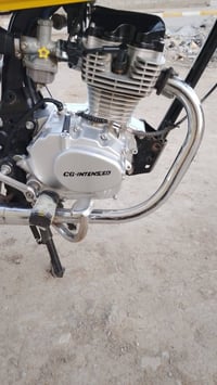 السلام علیکم شباب مكينه للبيع متنس بس طاكه جبنه ما مفتوحه برغي  بيه وش...