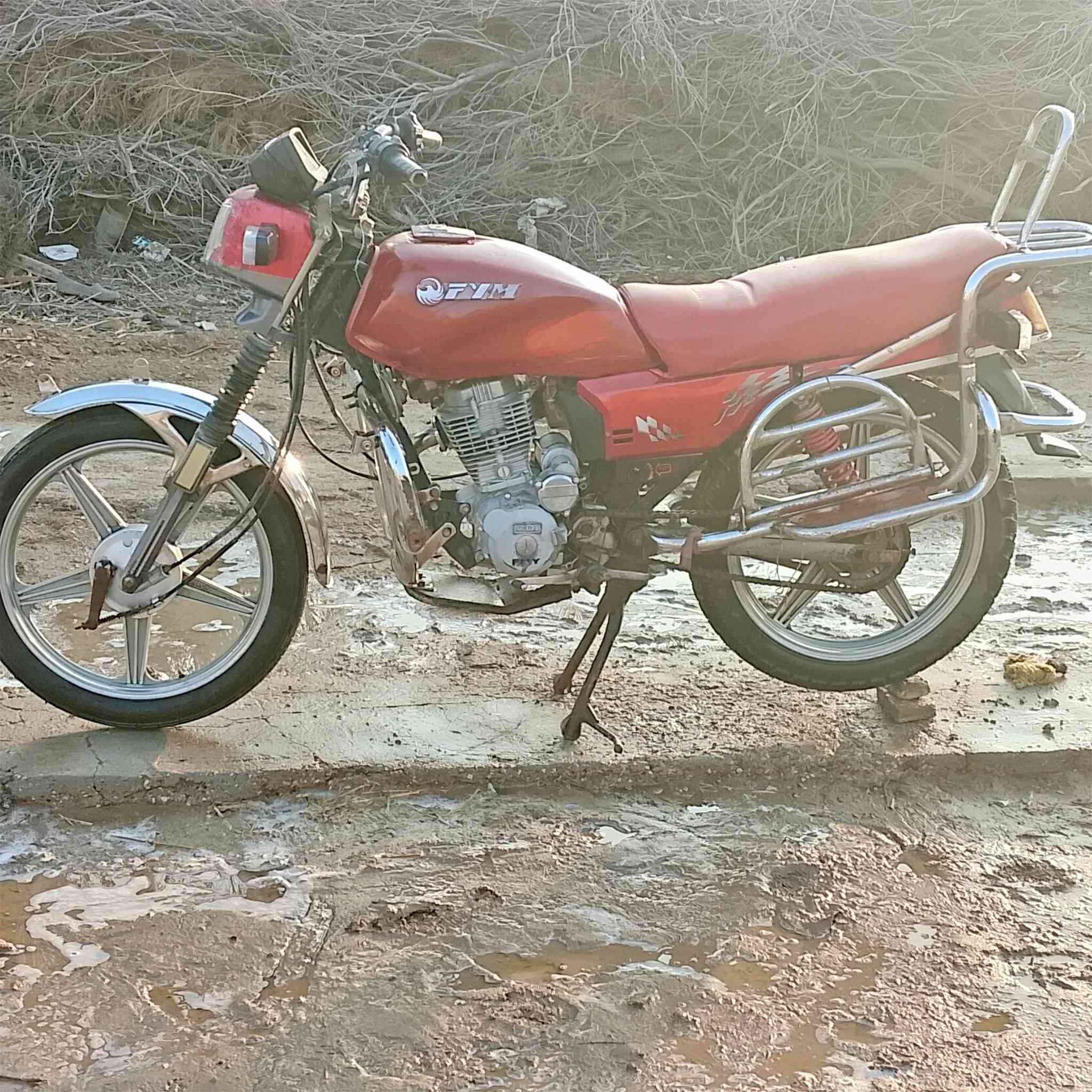 سلام عليكم درجه فيوم مديل 2013 مكفول وراق اصولي الانتصال على الرقم ***********
