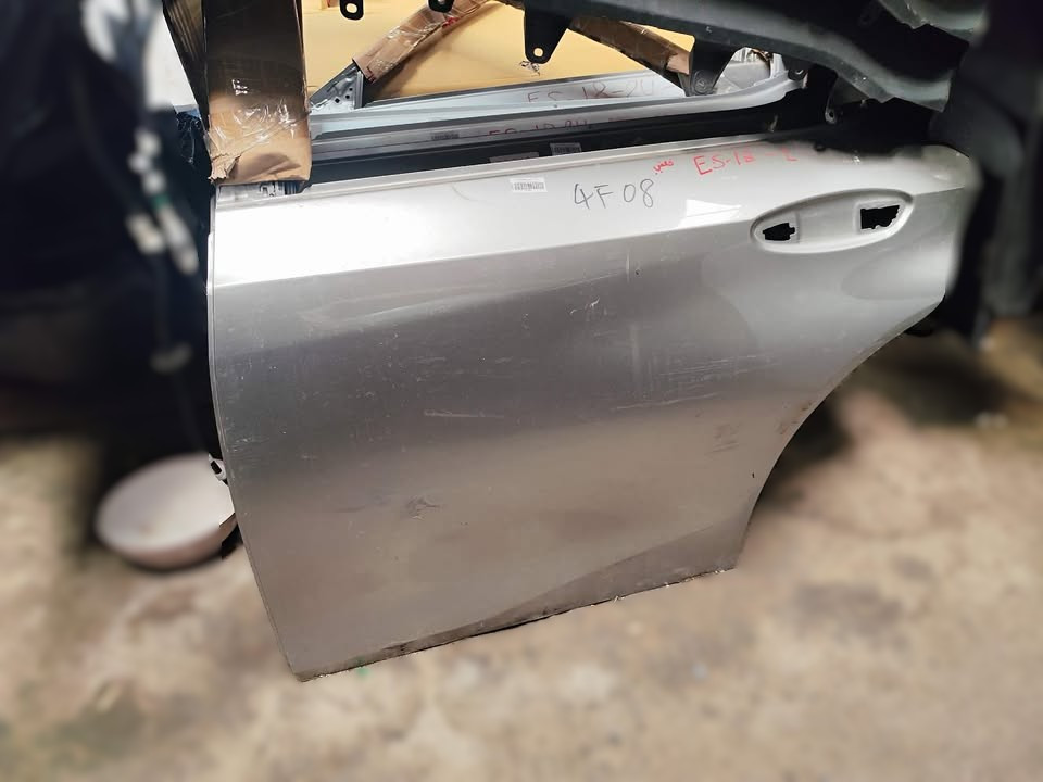 #متوفر
#ابواب امامي خلفي #لكزز ES 18/24 #اصلي مستعمل
محلات العربي
العنوان: بغداد العلاوي شارع 6
التواصل واتساب بصمة لو رسالة 0790 618 2817

#العربي #ادوات_احتياطية #لكزس #باب #امامي #خلفي #مستعمل #LEXUS  #ES
