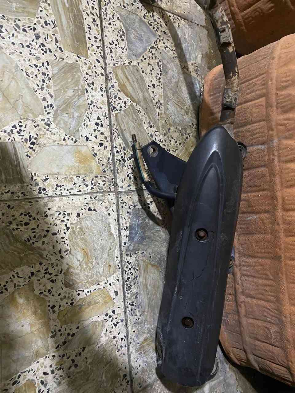 السلام عليكم  من رخصت الادمن غراض سكنس فحل للبيع السعر خاص المكان بغداد حي اور قرب جامع الفردوس فقط واتساب ما ارد هنا ***********
