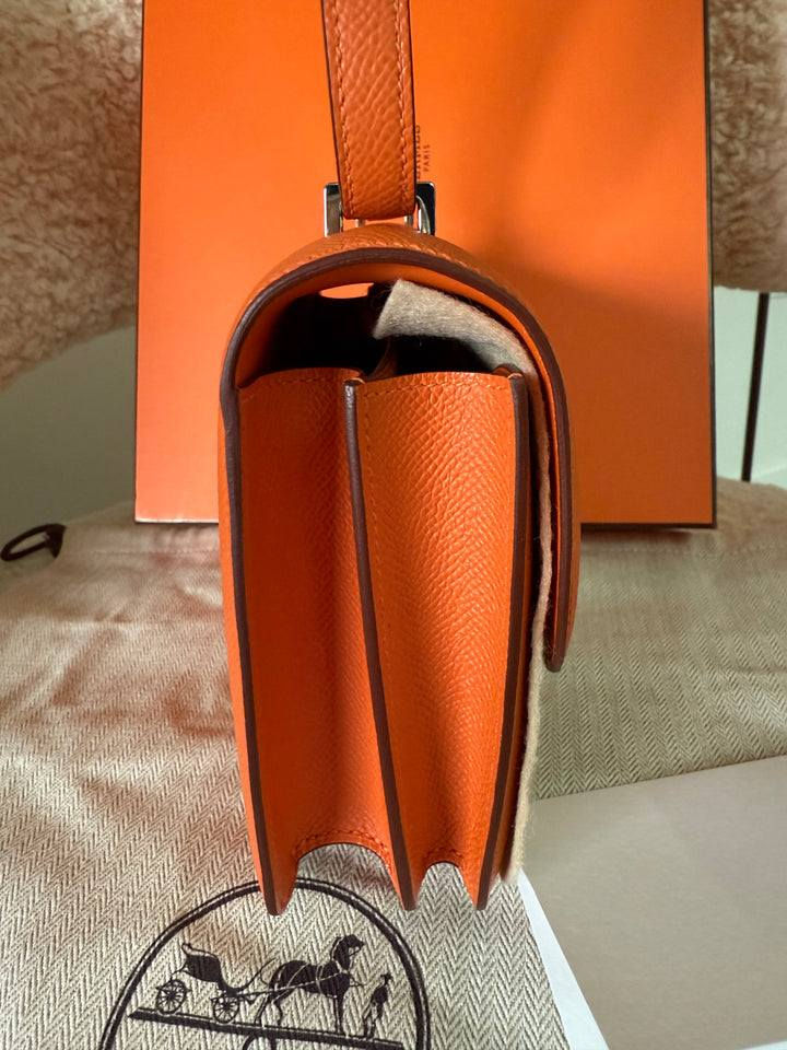 جنطة هرمز فرنسي أصلية أختام وكود جلد أبسوم طبيعي الجنطة تحفة ولا غلطة السعر ١٥٠ ألف ✨💯


**إذا كنت صاحب هذا الإعلان وتريد حذفه لأي سبب، رجاءا أرسل رسالة إلى الدعم الفني**