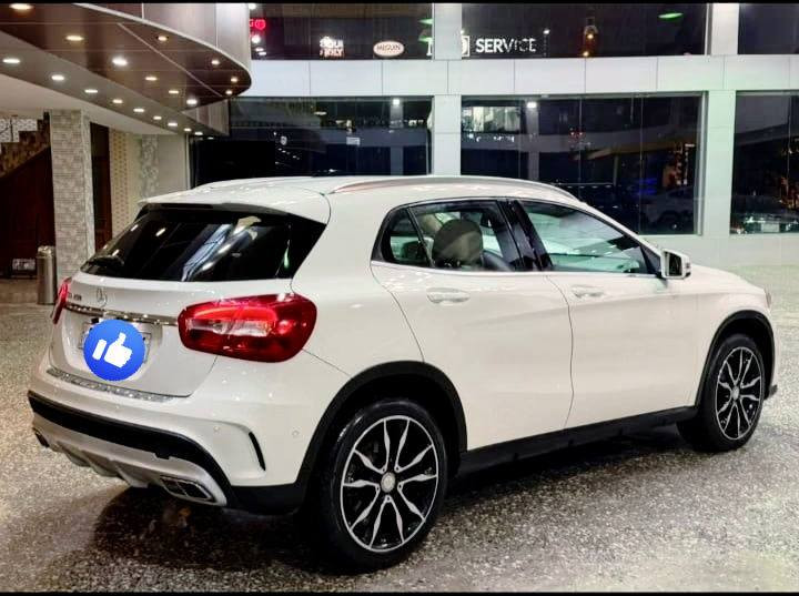Mercedes-Benz _ GLA-250 _ 2017
سعر جدا مناسب 

بدون دواخل جميع الايرباكات سليمة  فقط ستيرن 
رقم سنويه هزة فحص جديد
كير محرك وضع شركة
اوغب نوع 2000 توربو
ماشيه 107الف فقط 
مواصفات السياره فول  بصمة تشغيل .. بصمة ابواب .. هندبريك بصمة كشنات جلد  كشنات هيتر .. كشنات خزن .. داخل بيج .. اوتو ستوب .. 5 انظمة قياده .. شاشة جبيره .. كاميرا .. فول تحكمات سترين .. مري كهرباء .. تبريد قطعتين .
تخم تايرات جديد كير محرك وضع شركة 
وكل السياره شرط الفحص وين ميعجبك افحص


**إذا كنت صاحب هذا الإعلان وتريد حذفه لأي سبب، رجاءا أرسل رسالة إلى الدعم الفني**