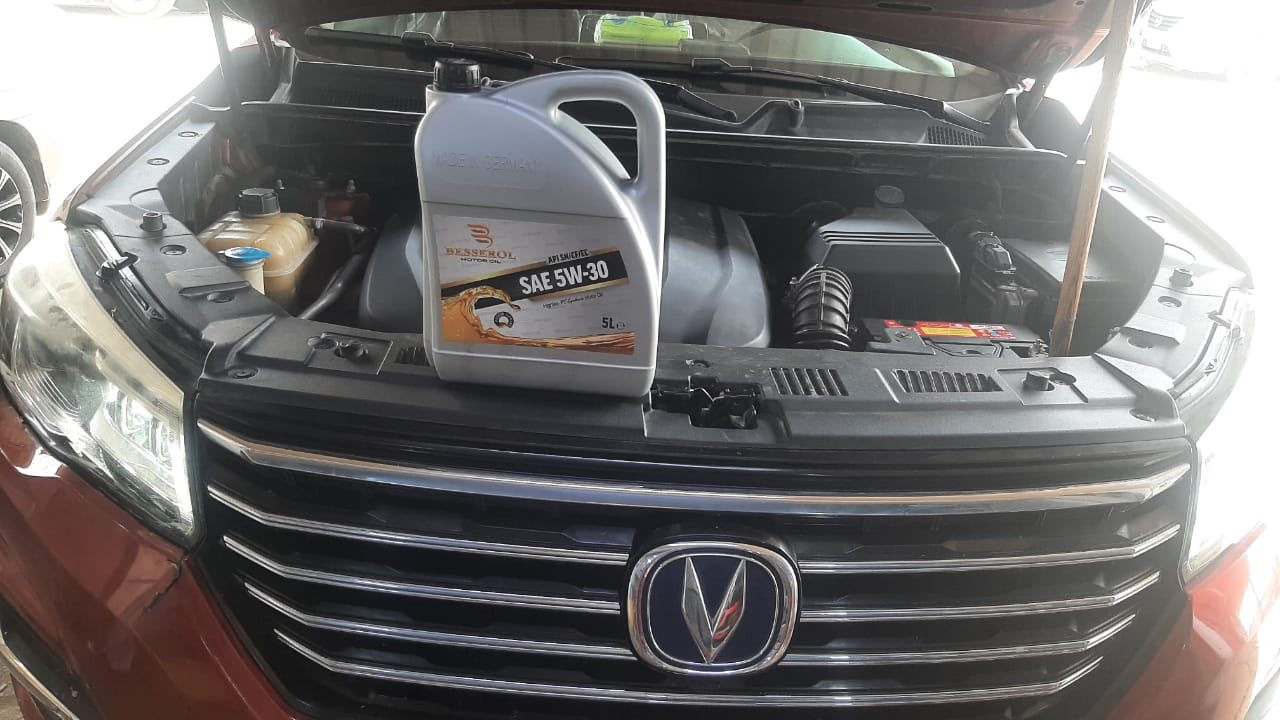 عند اختيارك زيوت بينتير و  بيسرول الالماني اعلم ان اختيارك صح .. 
1_ صار محركك ناعم 💯🇩🇪✅🇩🇪✈️
2_ ضمان محرك حقيقي 💯🇩🇪
3_ممشى 10 الف كيلو حقيقي 🇩🇪🇩🇪🇩🇪
4_الاسعار مناسبه لكل الزبائن المفرد والجملة ✅
5_ زيوت المانية المنشأ والتعبئة بتقنيات فريده من نوعها نختلف عن جميع الزيوت وهذا السر الذي يميزنا. ✅
6_ المصداقية اساس عملنا . ✅✅✅
7_ نحن الوكلاء والموزعين في العراق 💯🇩🇪
8- اغلب السيارات الرصينه والفاخرة والحديثة والقديمة تبحث عن ضمان محركها والوحيدين قبل 9 سنوات ضمان المحرك اساس عملنا . ✈️ وليس اليوم والكل تتعرفنا 🙏
العنوان بغداد سارع الربيع مجاور كنيسة قبل نفق الشرطة مجاور كنيسة ماريوسف 
***********.  _.  ***********
