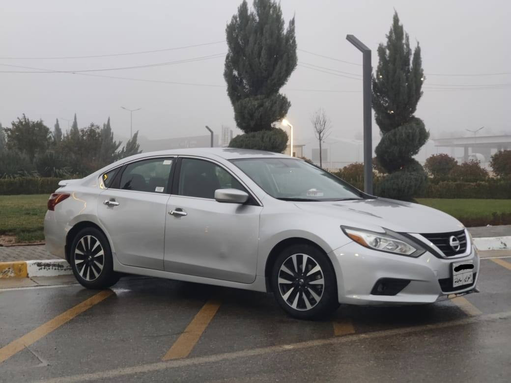 نیسان ئاڵتیما مۆدێل 2018 مواسفات sv
گێڕو مەکینەی نەکراوەتەوە بەشەرت 
پێش و پشتی کەپسە تەنها ئێرباگی شانێکی تەقیوە پارچەیەک و دوو بست بۆیاخە لە سلێمانیم
سعری ١١٨ گەڵاو معامەلە *********** السليمانية, العراق
