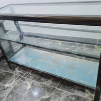 فاترينه • نظيفه • عرض ٢م