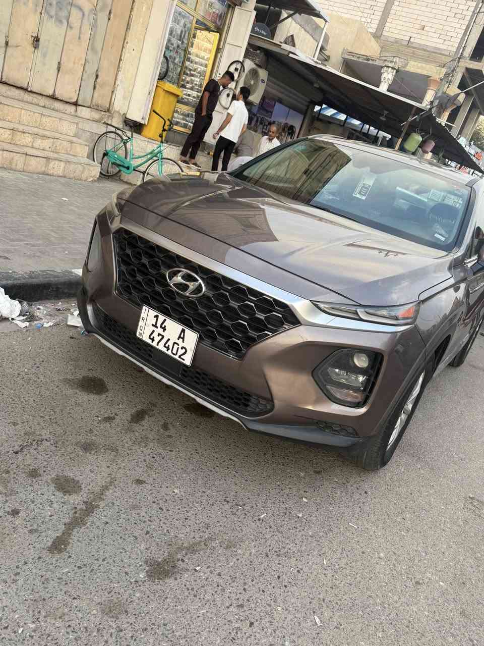 السلام عليكم سانتافي البيع وارد أمريكي قطعه وحده صبغ فقط السياره جديده كلش تحويل ثاني يوم مكاني بصرة  سعر 168 وبيها مجال  ***********
