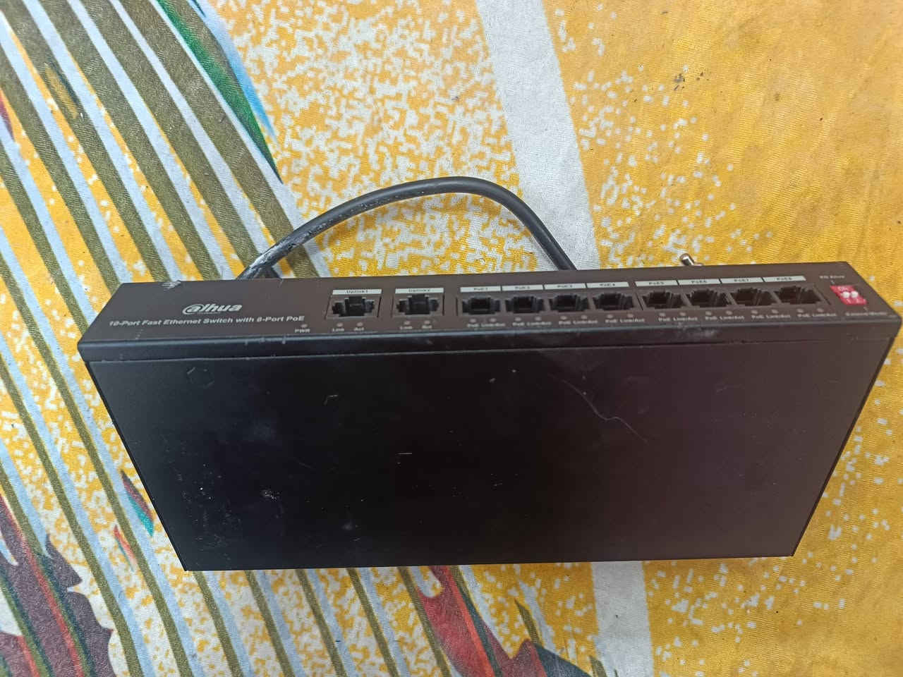 سوج poe 8H دهوا مستخدم نظيف السعر 50 الف شغال
يوجد توصيل  *********** وتساب
