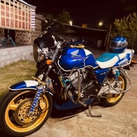 هوندا CB400 • نضافه • لوحات انجليزي