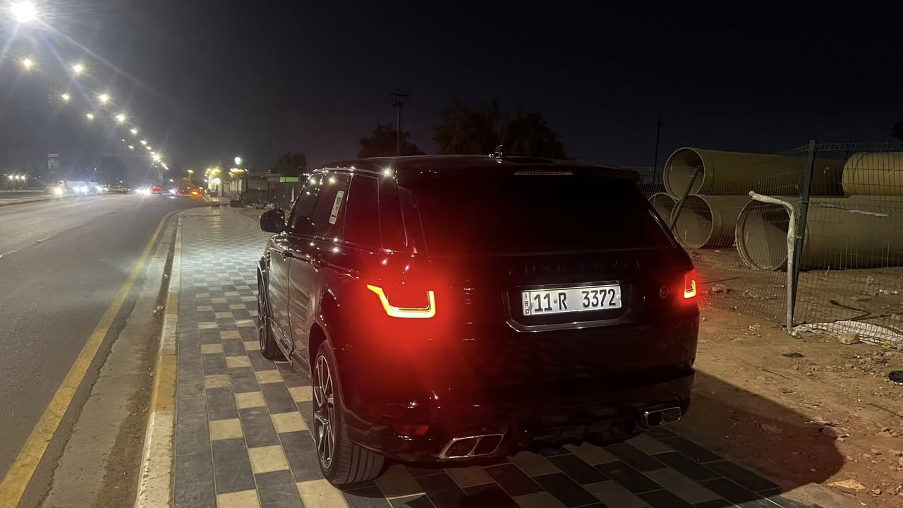 السلام عليكم رانج روفر SVR رقم مميز وباسمي وتحويل ثاني يوم موديل 2015 بيع أو مراوس حسب القناعه أي استفسار اتصل على هذا الرقم ***********
