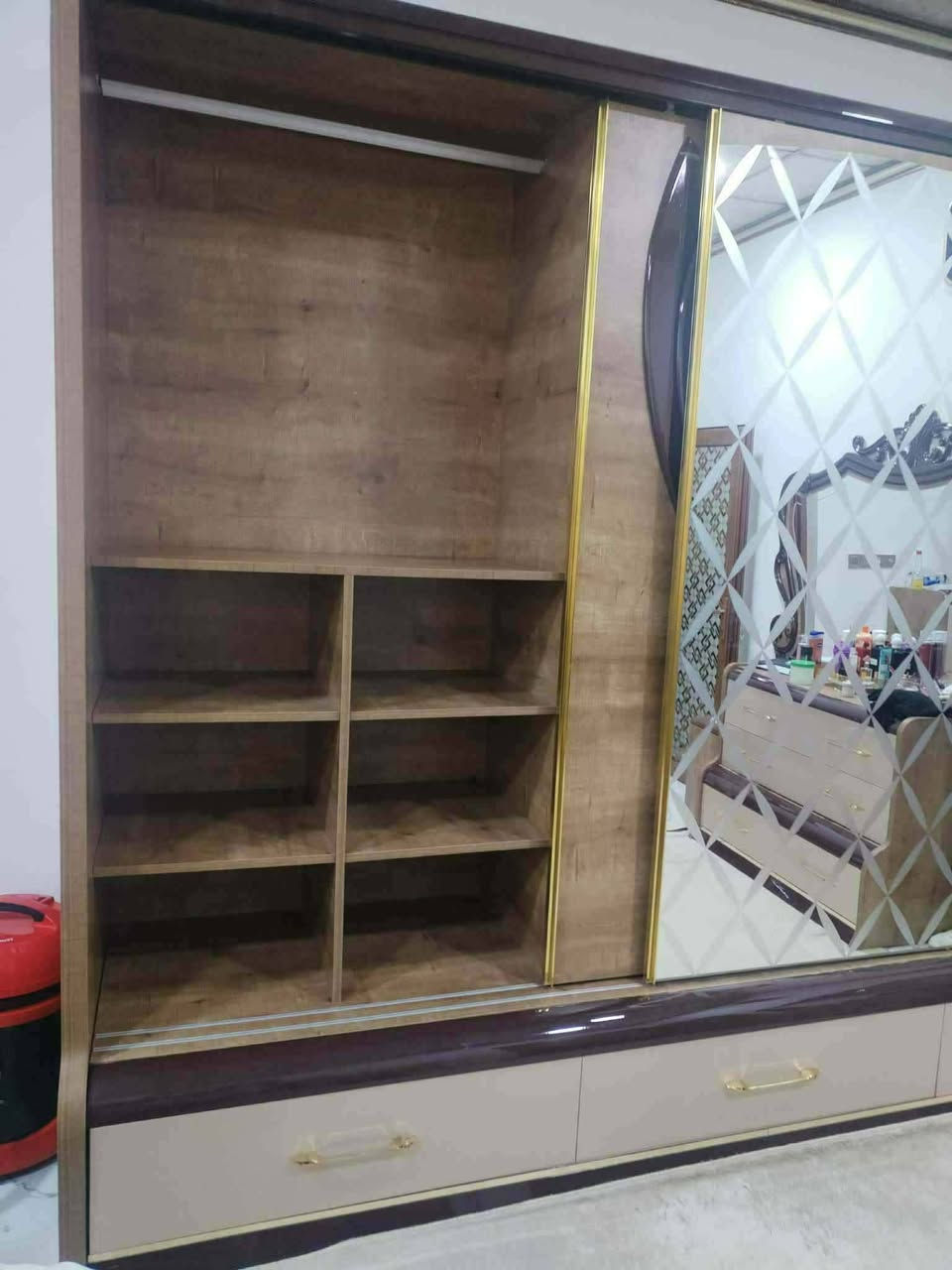 غرفه تركي نضيفي 
السعر 700  مجال قليل
العنوان الموصل حي البكر


**إذا كنت صاحب هذا الإعلان وتريد حذفه لأي سبب، رجاءا أرسل رسالة إلى الدعم الفني**