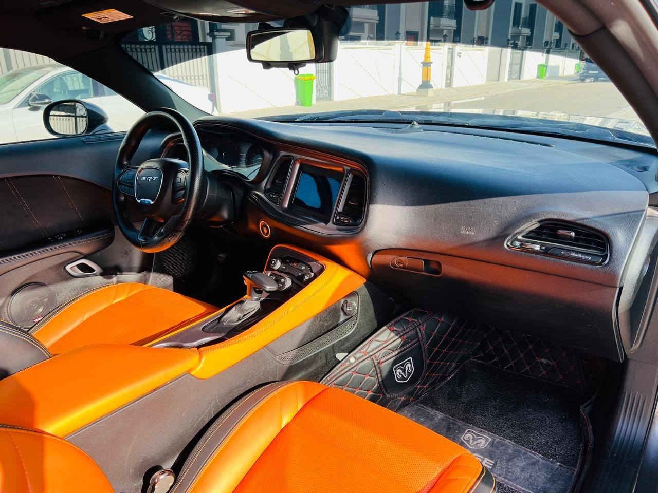 بيع او مراوس 
دوج جالنجر ٢٠٢٣ sxt
حادثهة جاملغ مبدل ومصبوغ فقط
بدون رقم ماشية ٦٦ كم
داخلة برتقالي سستم صوت 
سياره جاهزه من كلشي
***********
