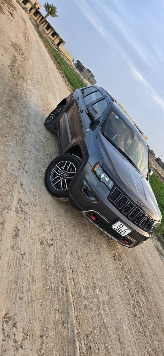 سلام عليكم جيب موديل ٢١ أعلى فئ بل مواصفات ماشيه ٨٠ رقم بغداد بسمي سياره حيل جديده حادثه رش صبغ بل بنيد وجاملغ فقط بدون داخل سياره حيل جديده الله شاهد *********** *********** مكان بابل
