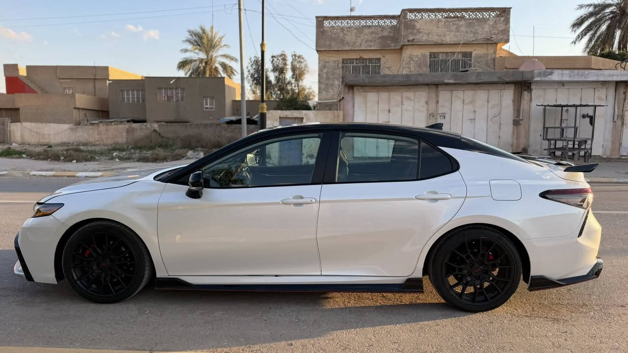 السلام عليكم
للبيع او مراوسه  
كامري 2023 xrt فول موصفات 
السعر :260ومجال قليل   
ملاحظة السيارة :راس بونيد فقط بدون دواخل  
سياره معنى كلام زيرو دينار مصرف ما بيها ✅
الرباگات فقط ستيرن مرجع بلادى شرط فحص 100%

المواصفات : XRT
‏‎شاشة   
بصمه 
هند بريك بصمه 
‏‎كاميرة
اوتو هولد (𝐀𝐮𝐭𝐨 𝐇𝐨𝐥𝐝)  
اوتو ستارات (𝐀𝐮𝐭𝐨 𝐒𝐭𝐚𝐫𝐝)
اوتو ستارات (𝐀𝐮𝐭𝐨 𝐒𝐭𝐨𝐩)
رادار امامي (تحديد مسار)
‏‎رادار جانبي (نقاط عمياء)
‏‎رادار خلفي (التحذير من الاصطدام)
‏‎حساسات امامي
‏‎حساسات خلفي 
نظام (𝐄𝐜𝐨)
نظام (𝐍𝐨𝐫𝐦𝐚𝐥) 
نظام (𝐒𝐩𝐨𝐫𝐭)
تحكمات  استيرن
كشنات كهربائي 
تبريد لمس
لايتات (𝐋𝐞𝐝) ليد زينون بيلادي
بكلايتات (𝐋𝐞𝐝) ليد بيلادي
سقف اسود 
داخل حزام احمر 
ويل كروم 
وبعد هواية مواصفات…
‏‎تفاصيل اكثر الاتصال علی ارقام التاليه  

اتصل وتدلل ***********☎️
