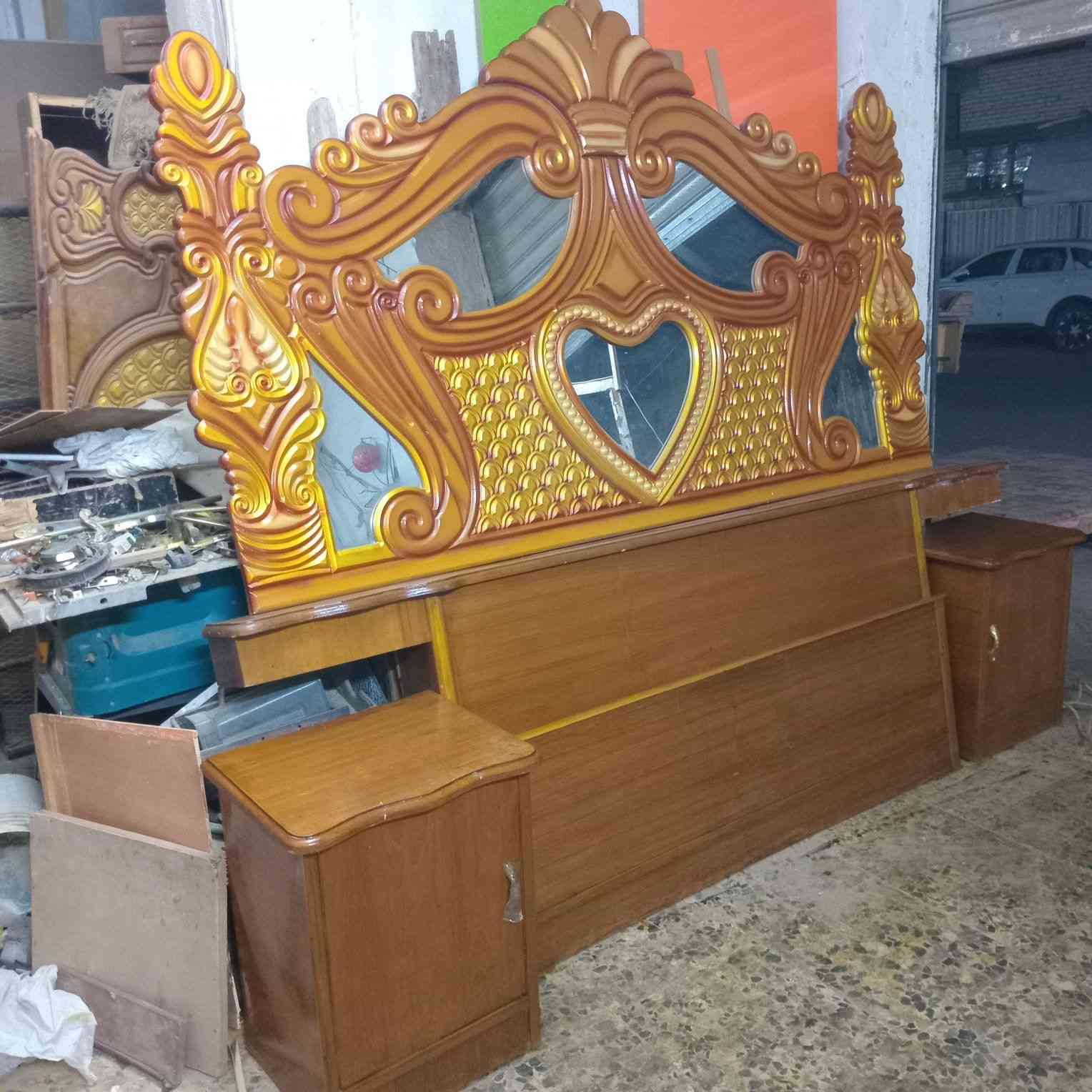 غرفة كنتور خمس ابواب السعر 500وبيها مجال منطقة الشعب ***********
