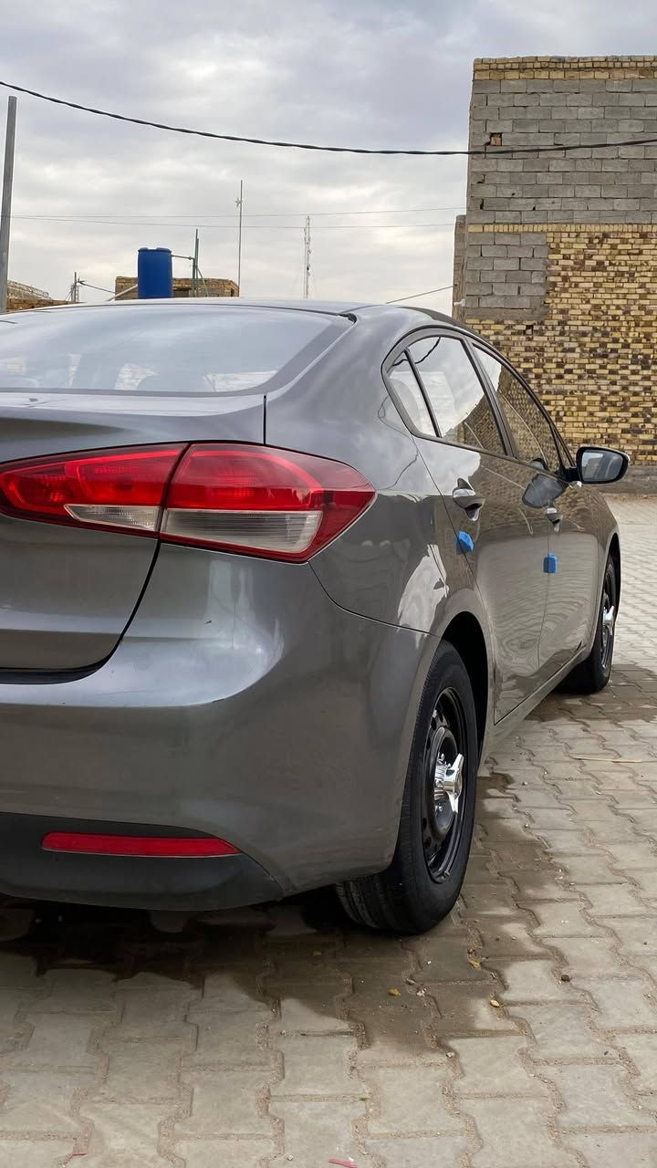 السلام عليكم البيع سيروتو مديل 17 خليجي مكفواله فتح وتبديل سياره  جاهزه حداديه  تخم تاير تبريد كله جاهز باسمي رقم ‏‪***********‬‏
