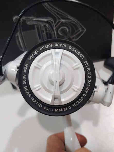 متاح مكينة صيد  حجم 8000 جديده غير مستعمله
سعر 35 الف مكاني سد حديثة
 رقم لاتصل ***********
