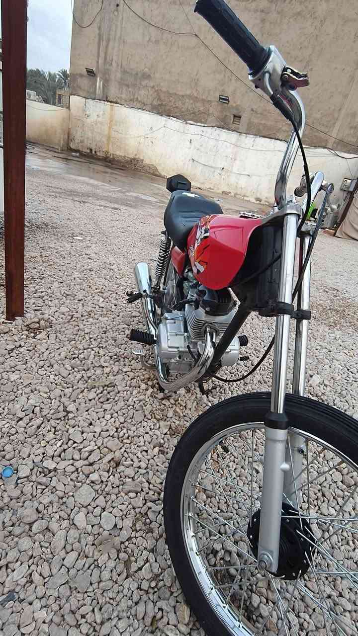 سلام عليكم شباب للبيع انتنس حربي كلك كلك اكفلك من سرقه تعميره كله مديل 2025 دراجه صاروخ 🚀 ماشالله عليه شلعه ومعدل فول شرط ع 3 تفلق بيه دراجه ما ناقصه اي شي دراجه ما مفتوحه سعر 475 وبيه مجال بسيط مكان كربلاء الحسينيه  خاص موجود ورقمي هم موجود *********** بس صبح ما متواجد 😅
