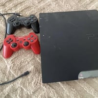 بلايستيشن • نظيف ٩٥٪ • مع ٢ كنترول