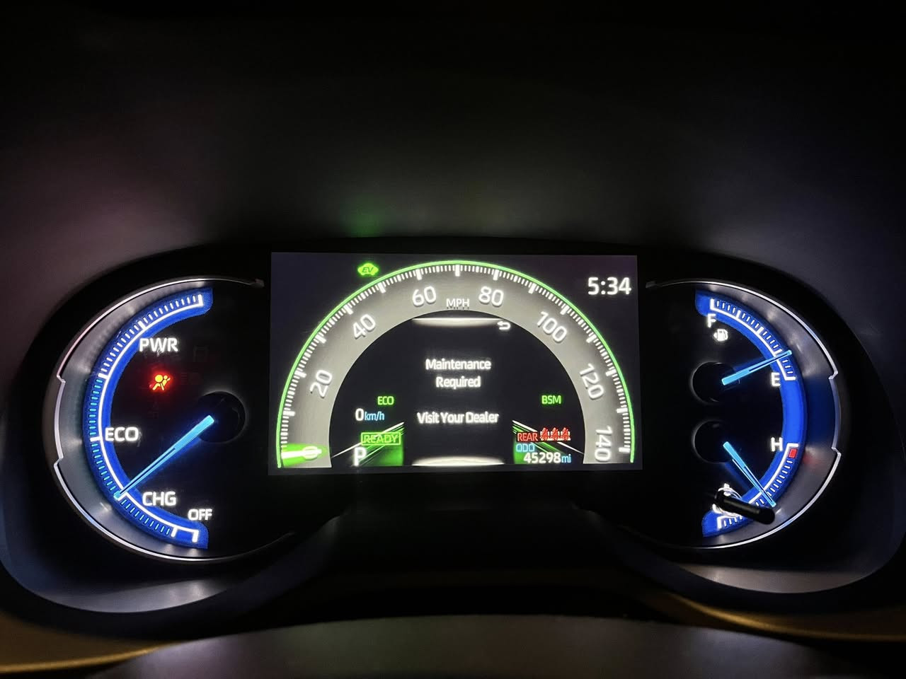 السلام عليكم 
رافور 2024 هايبرد 
الفئة SE
اللون فيراني
ضررها فقط الجاملغ الامامي الايسر راجع عل بارد قطرة صبغ ما بيها شرط مكفولة من الدعامية للدعامية 
تترقم بأسم المشتري مباشر
للاستفسار اكثر الاتصال على الرقم ***********
او على الواتس اب
مكان السيارة بغداد
