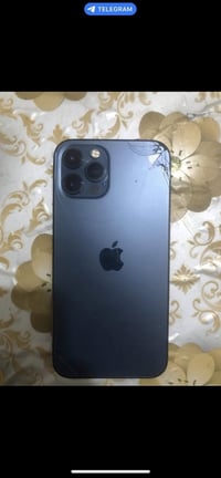 آيفون ١٢ برو الجهاز  كلشي مامبدل بي تفحصة باي مكان الجهاز بي فطر وحدة ...