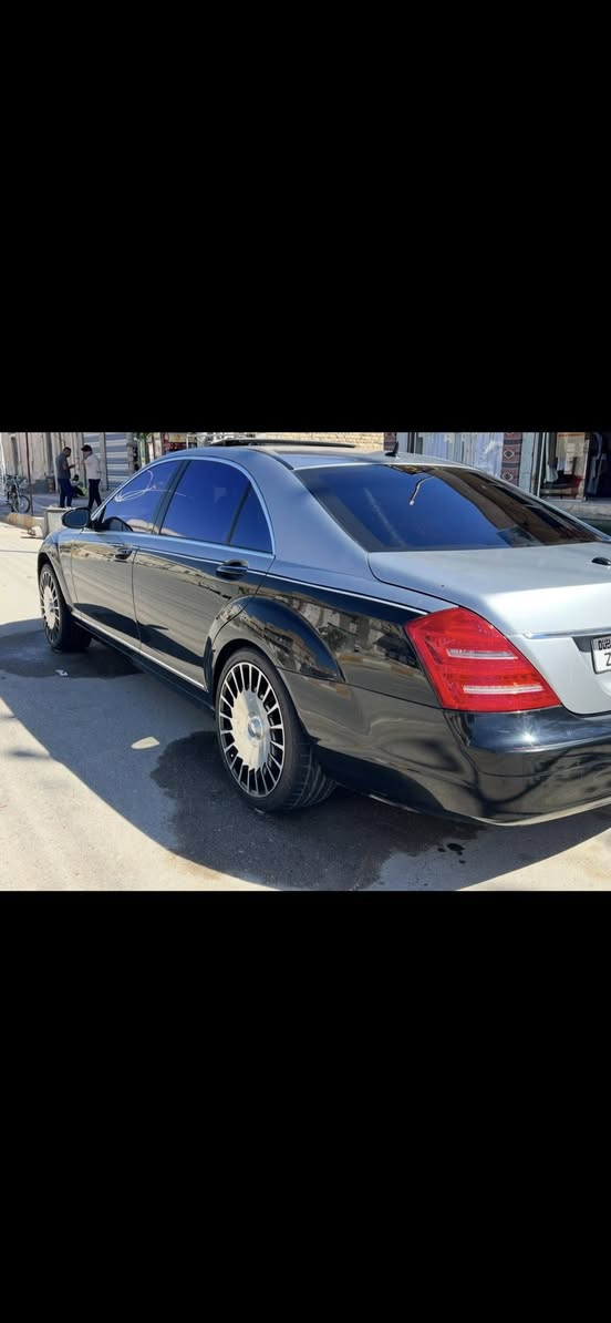 السلام عليكم مارسدس اس 550 فول مواصفات موديل 2007 كفاله عامه حديده السعر 100 وبيه مجال قليل الشراي يتصل ***********
