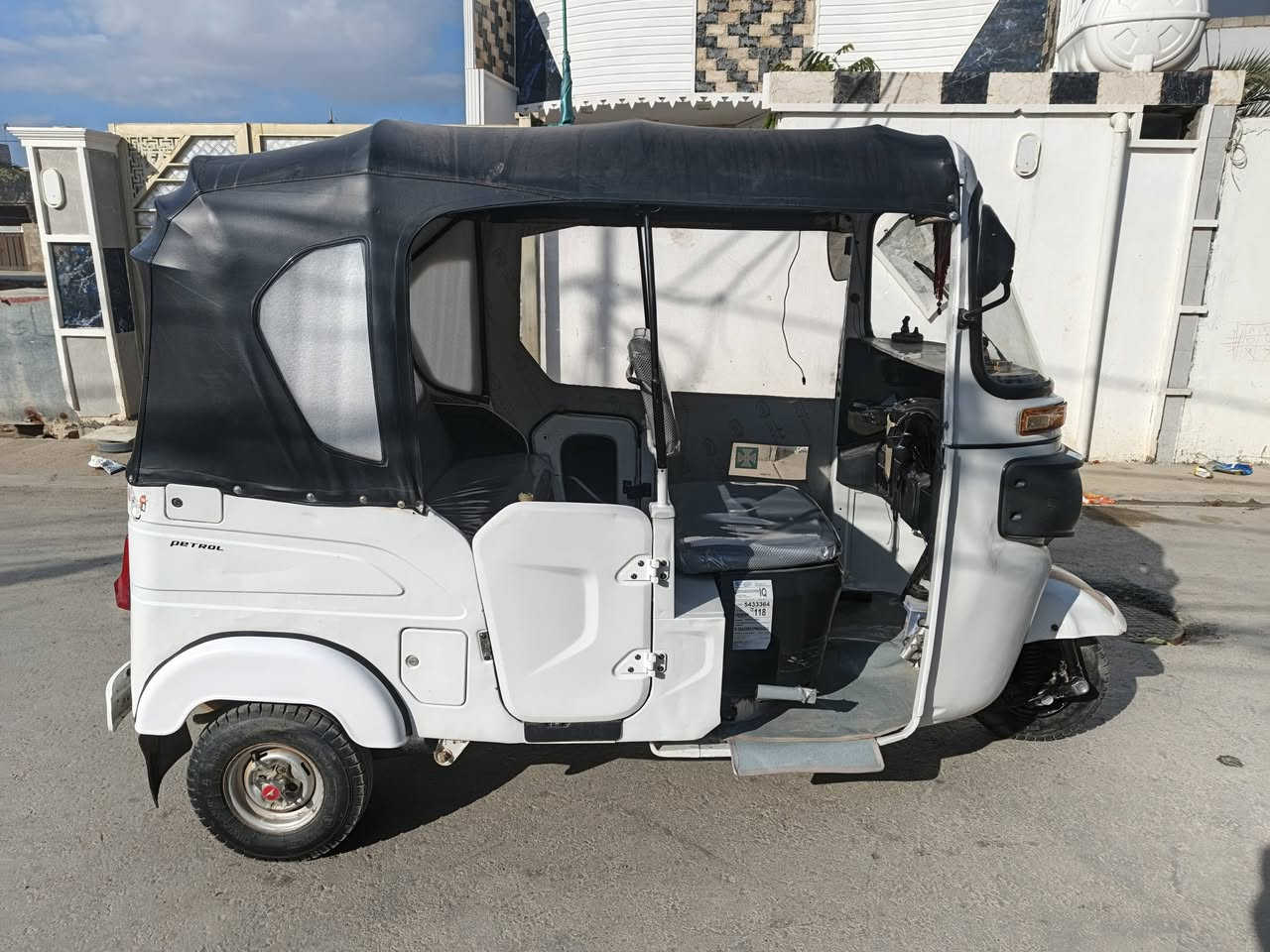 سلام عليكم تكتك مديل ٢٢شهر العاشر رقم و سنوية ديالى  تحويل ثاني يوم تكتك كشر نضيف  بيه سبق جوة  آلبكلايت اليمن شوية مكينة  مكفولة تنقيث تبخير مرتبة دوشمة كاعيات مسجل كبات  سعر ٧٨٠٠وبيه مجال الطيبين مكان ديالى خان بني سعد ***********
