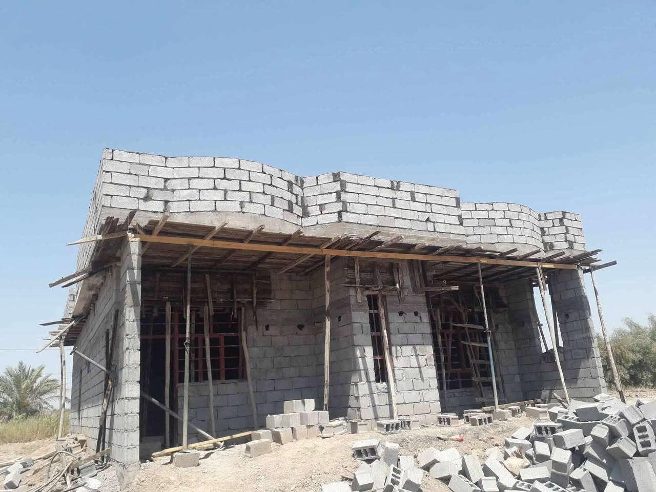 بنه بناء طابوق بلوك حي المعلمين بعقوبه ***********
