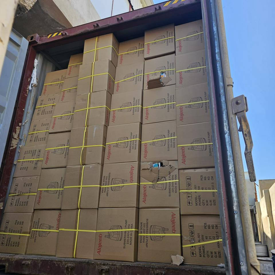 غطاس العجيب احجام مختلفة
25 واط
75 واط
100 واط
شركه واحه الجماس لتجاره المواد الصحيه والعداد اليدويه والمواد الكهربائية 
موصل دوره الحمام ***********واحة الجماس
