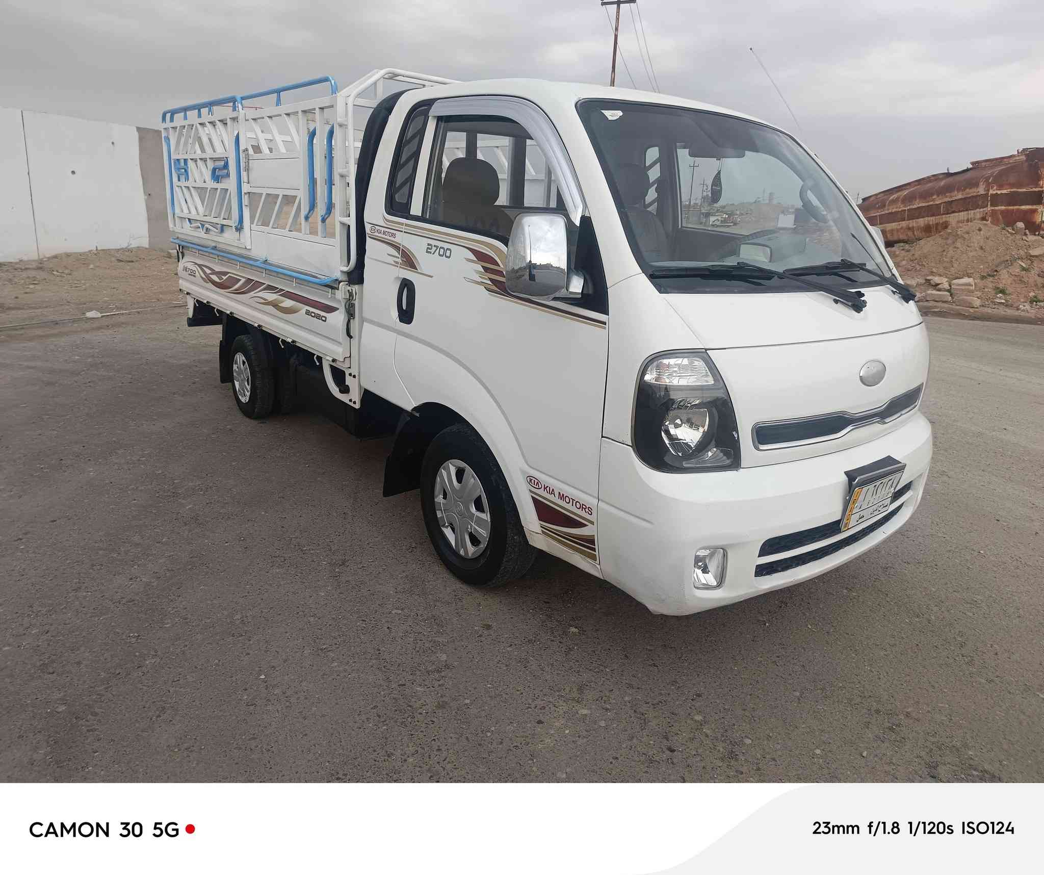 سلام عليكم البيع كيه موديل 2014
رقم صلاح الدين شرط التحويل 
سيارة مكفوله 
سعره 108
مكان سياره بيجي 
رقم الهاتف ***********
رقم الهاتف ***********
