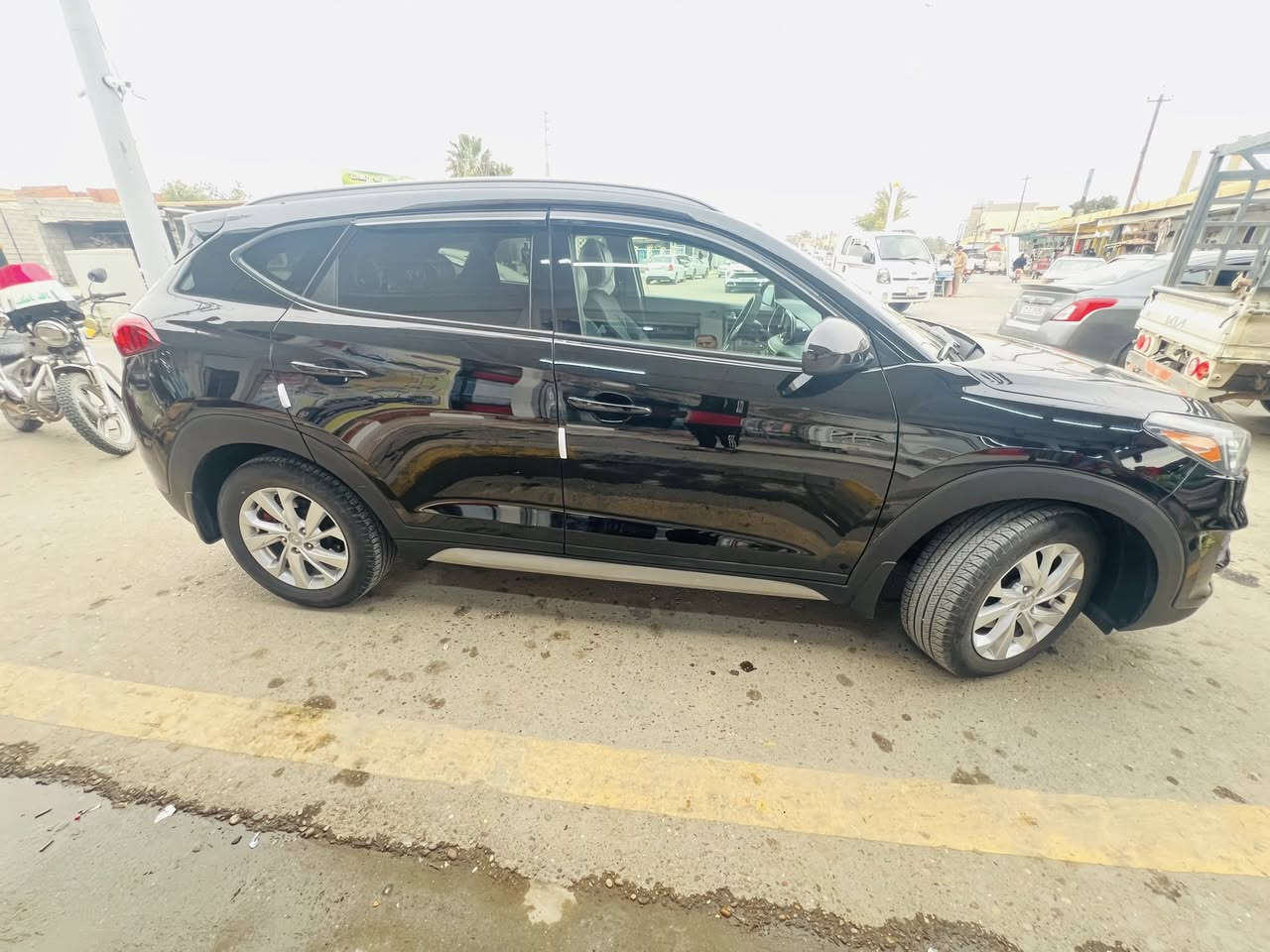 توسان موديل 2020 وارد امريكي ضرر فقط بونيد صبغ ماشي 95  السعر 175 $ بيها مجال المكان صلاح الدين بلد - ***********
