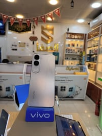 فيفو • تصميم فاخر • أداء سريع