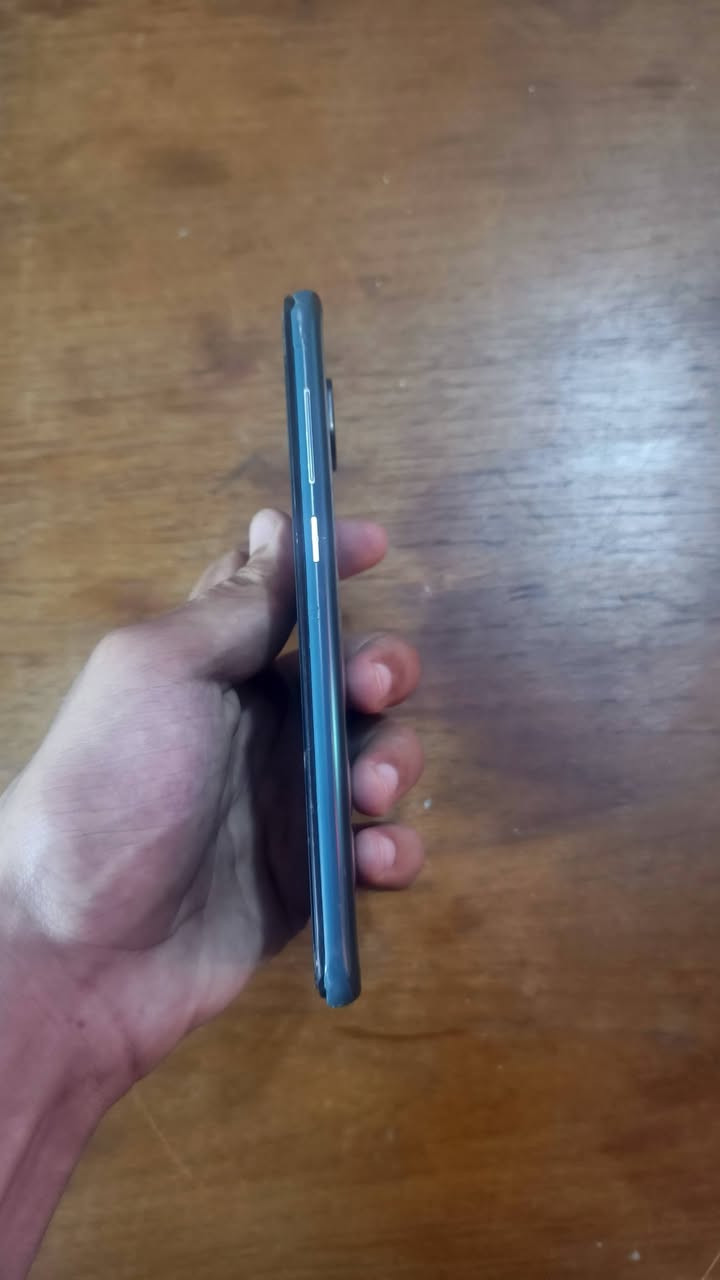 ريدمي نوت 9 ذاكره 128شاشته مكسورة وزر التشغيل إله تضغطه قوي .قيم بل يرضي الله
***********
مكاني بغداد بداية أبو غريب
